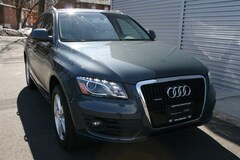 2010 Audi Q5 3.2 Premium (Tiptronic) SUV