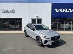 2024 Volvo XC60 Recharge Plug-In Hybrid T8 Ultimate Dark SUV