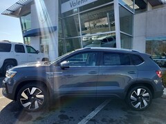 2024 Volkswagen Taos 1.5T SEL SUV