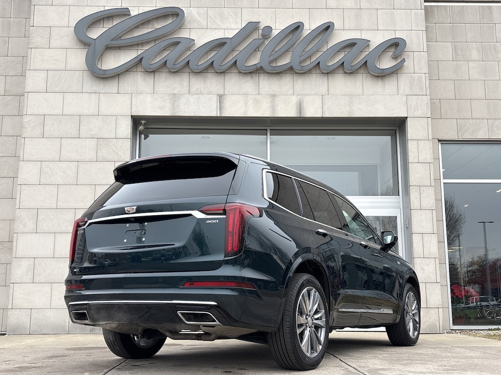 Used 2025 CADILLAC XT6 Premium Luxury SUV