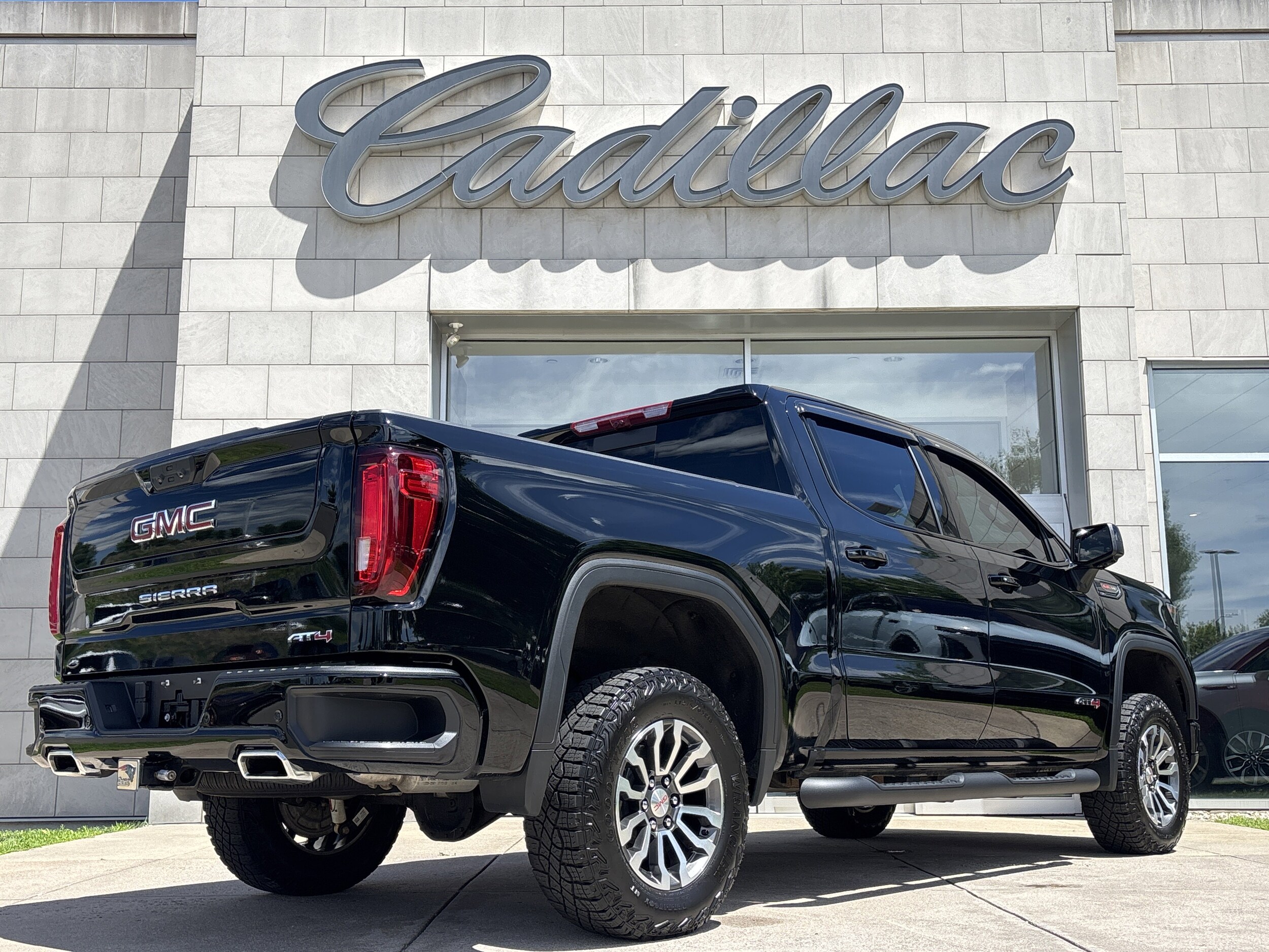 2023 Gmc Sierra 1500 AT4 photo 4