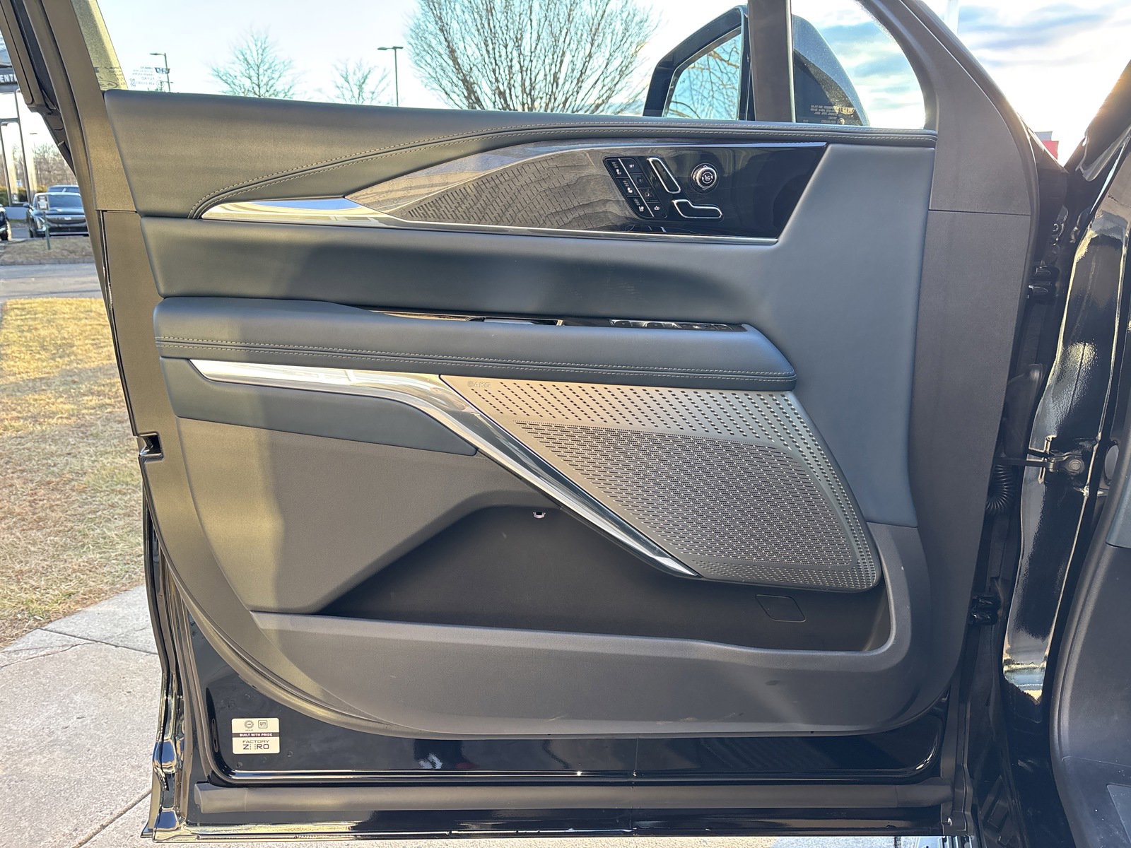 2025 Cadillac Escalade IQ Sport 2 - Photo 22