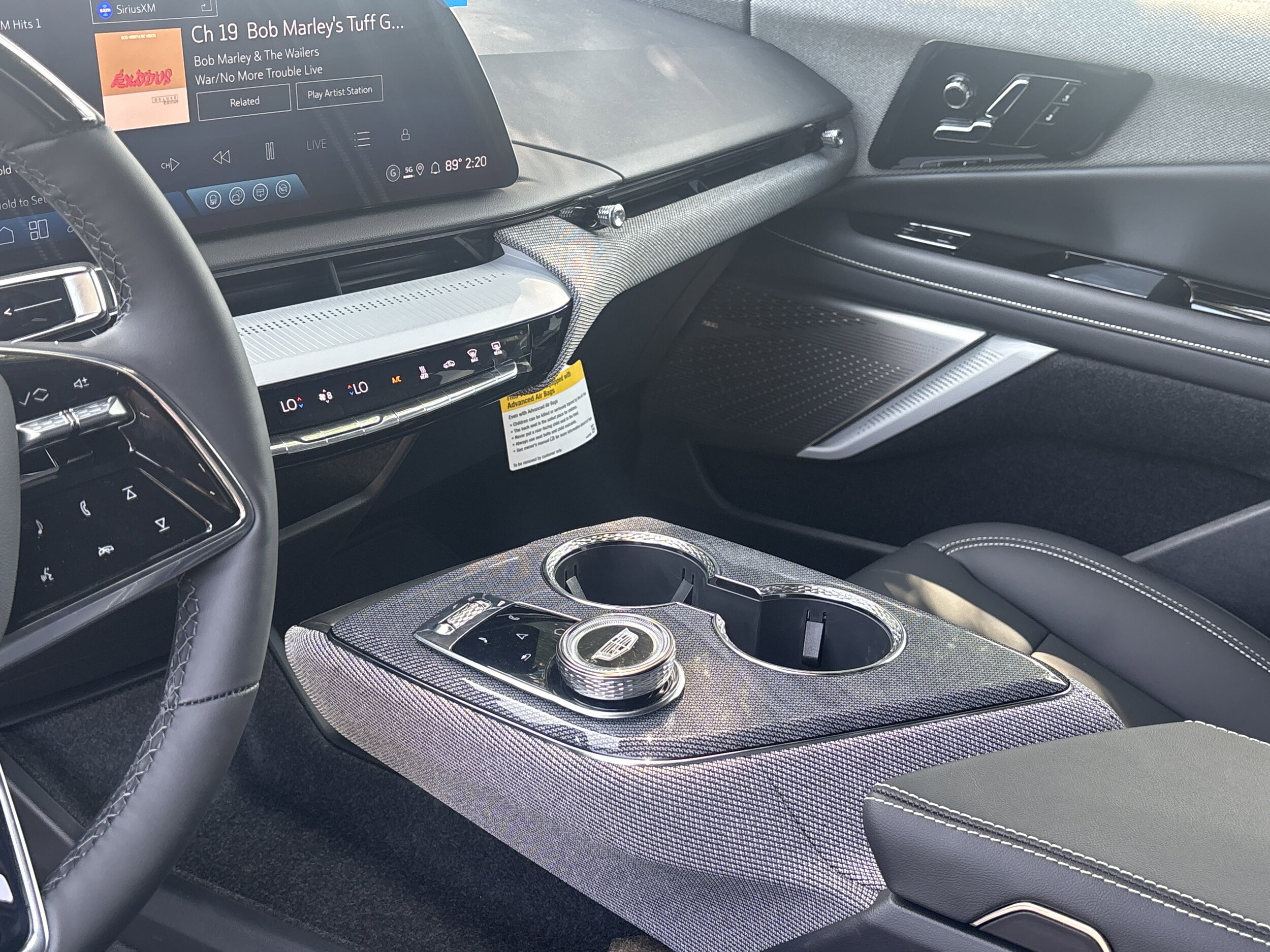 2025 Cadillac OPTIQ Sport 1 - Photo 25