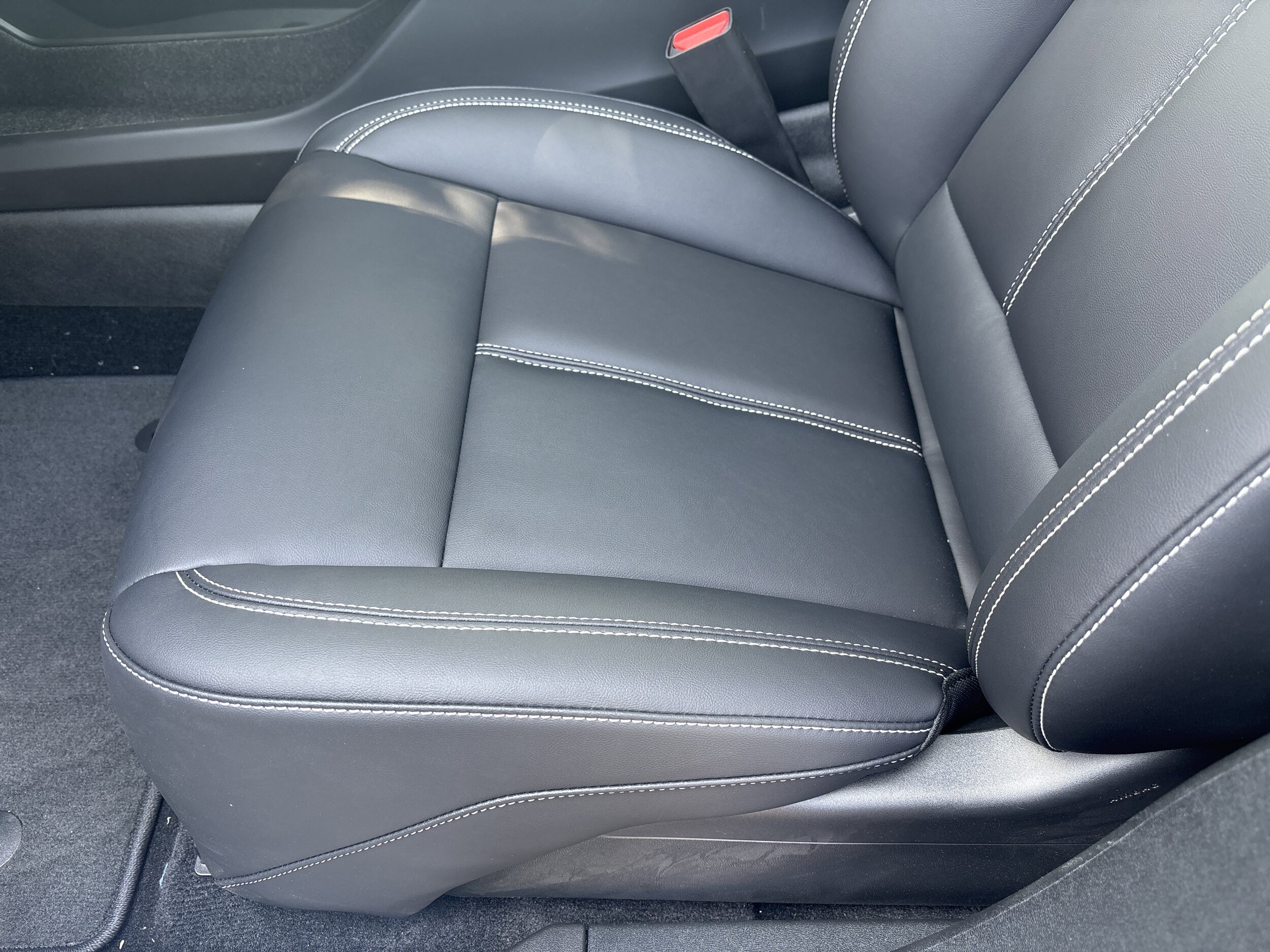 2025 Cadillac OPTIQ Sport 1 - Photo 28