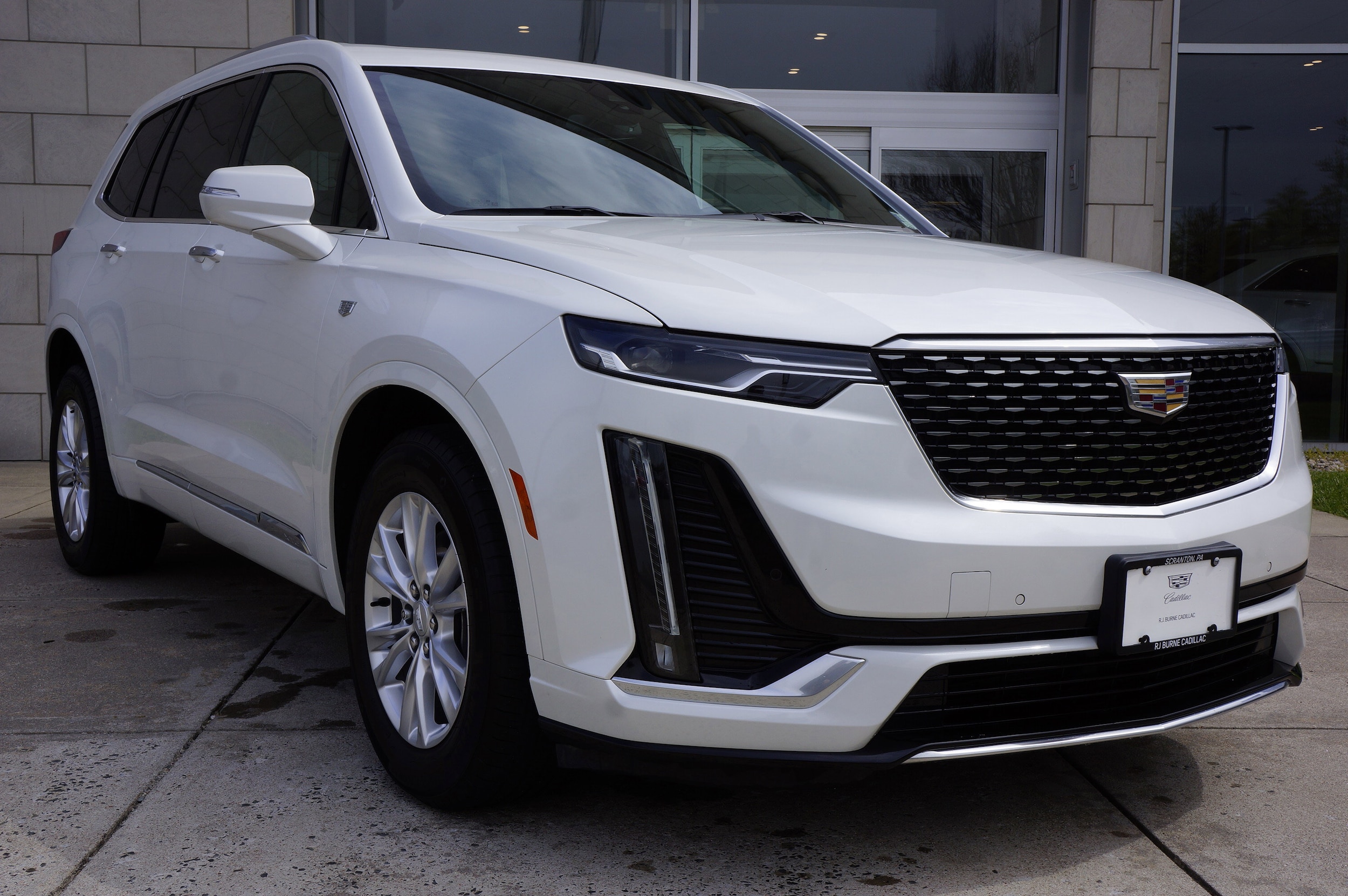 Used 2024 Cadillac XT6 Luxury with VIN 1GYKPBR43RZ706985 for sale in Hartford, CT