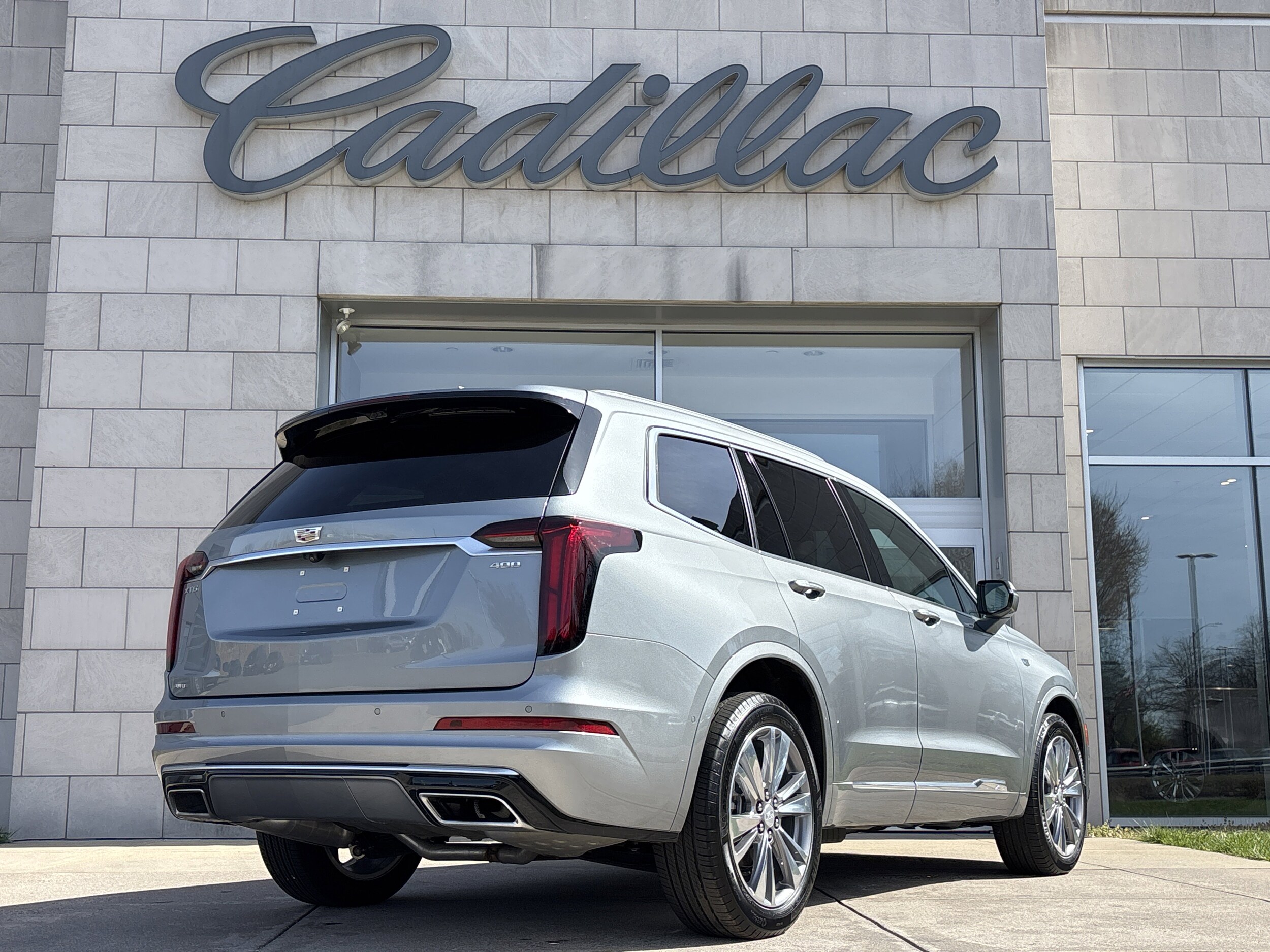 2024 Cadillac XT6 Premium Luxury photo 4