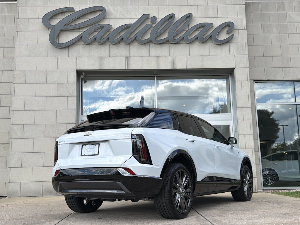 New 2027 CADILLAC OPTIQ