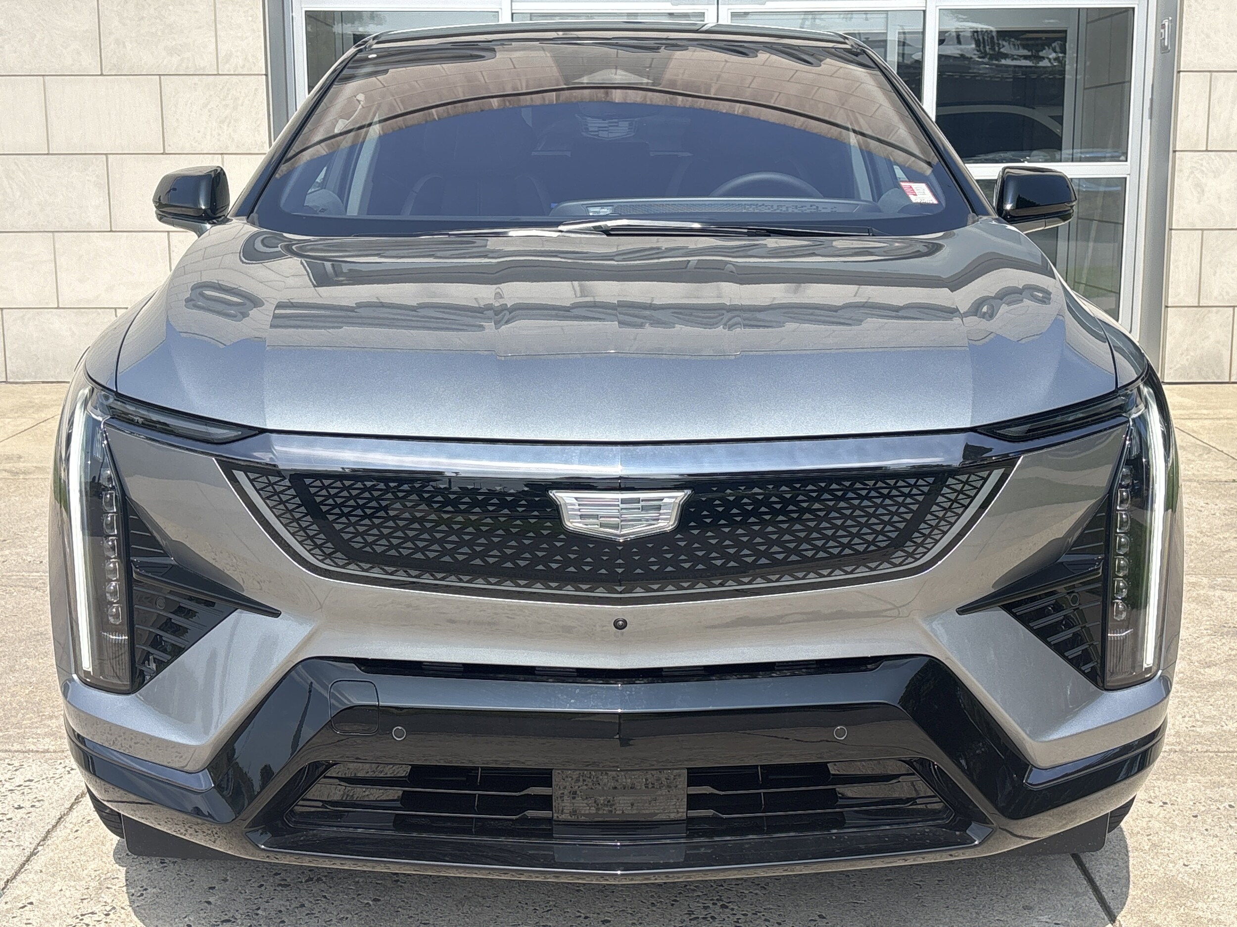 2025 Cadillac OPTIQ Sport 1 - Photo 14