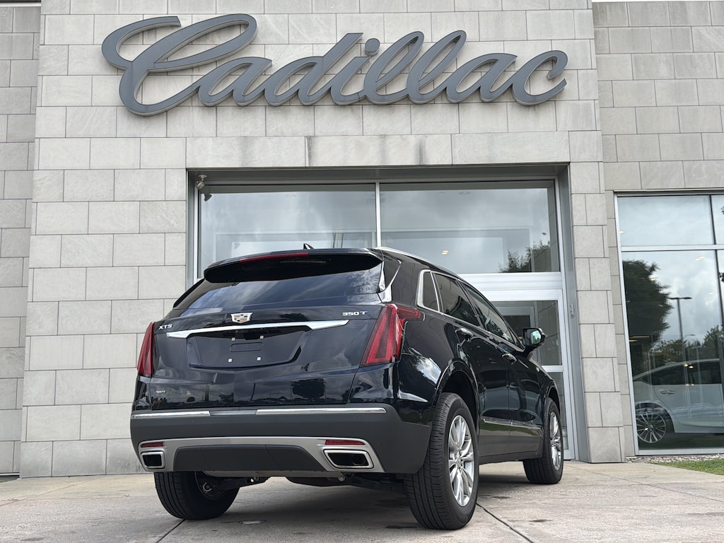 Used 2022 CADILLAC XT5 Premium Luxury SUV