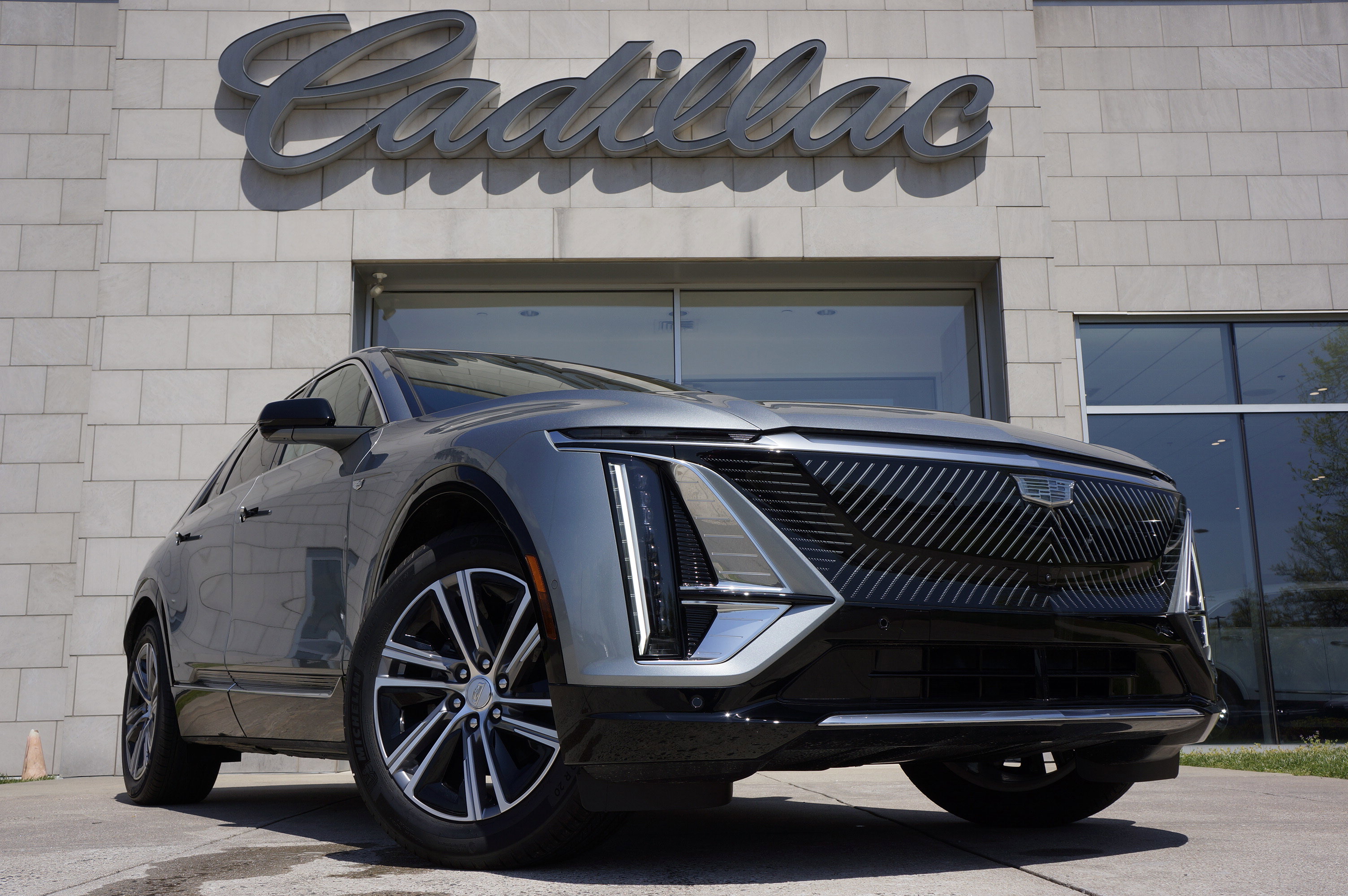 2024 Cadillac LYRIQ Tech