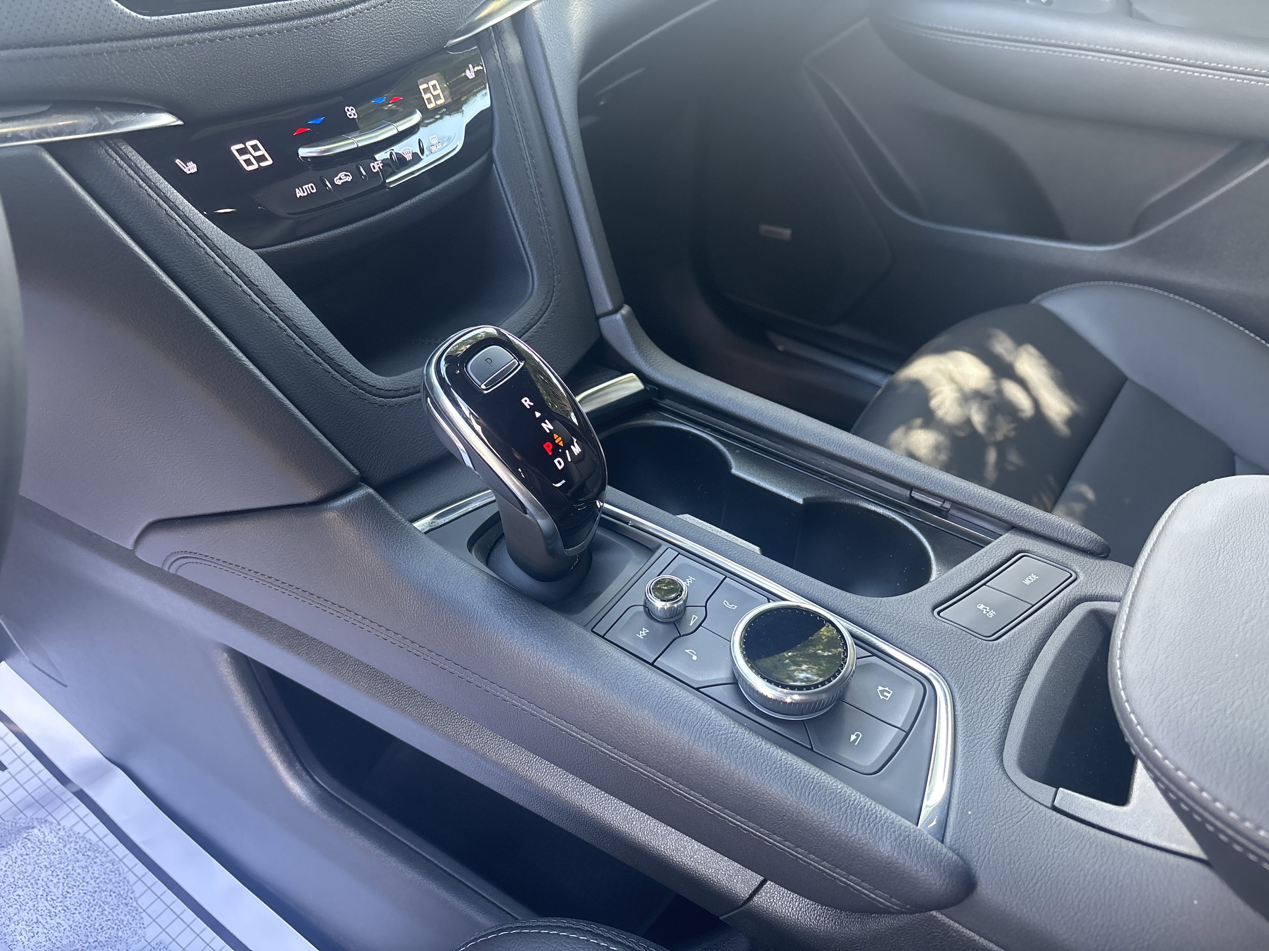 2025 Cadillac XT5 Luxury - Photo 24