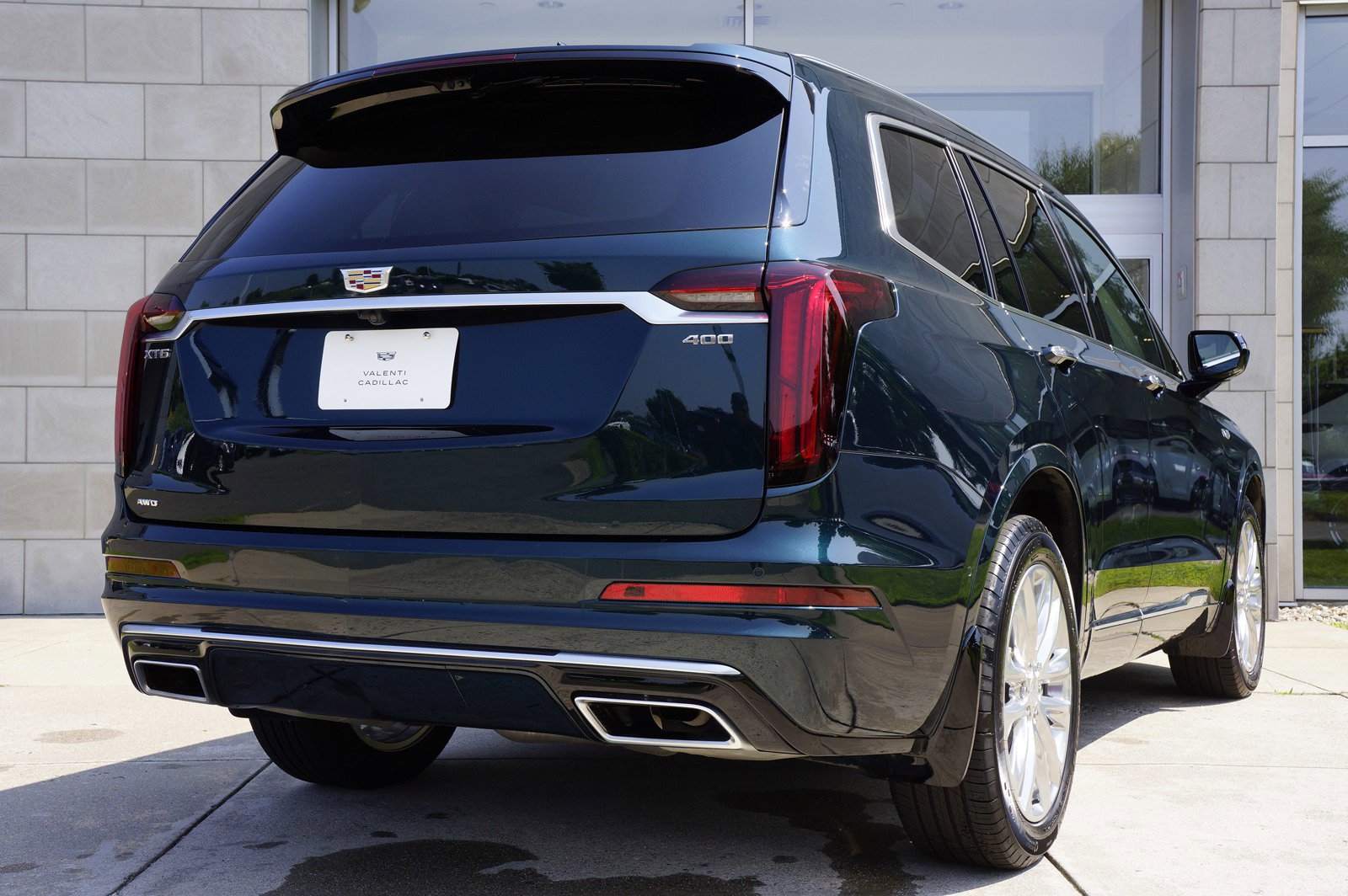 2024 Cadillac XT6 Premium Luxury photo 4