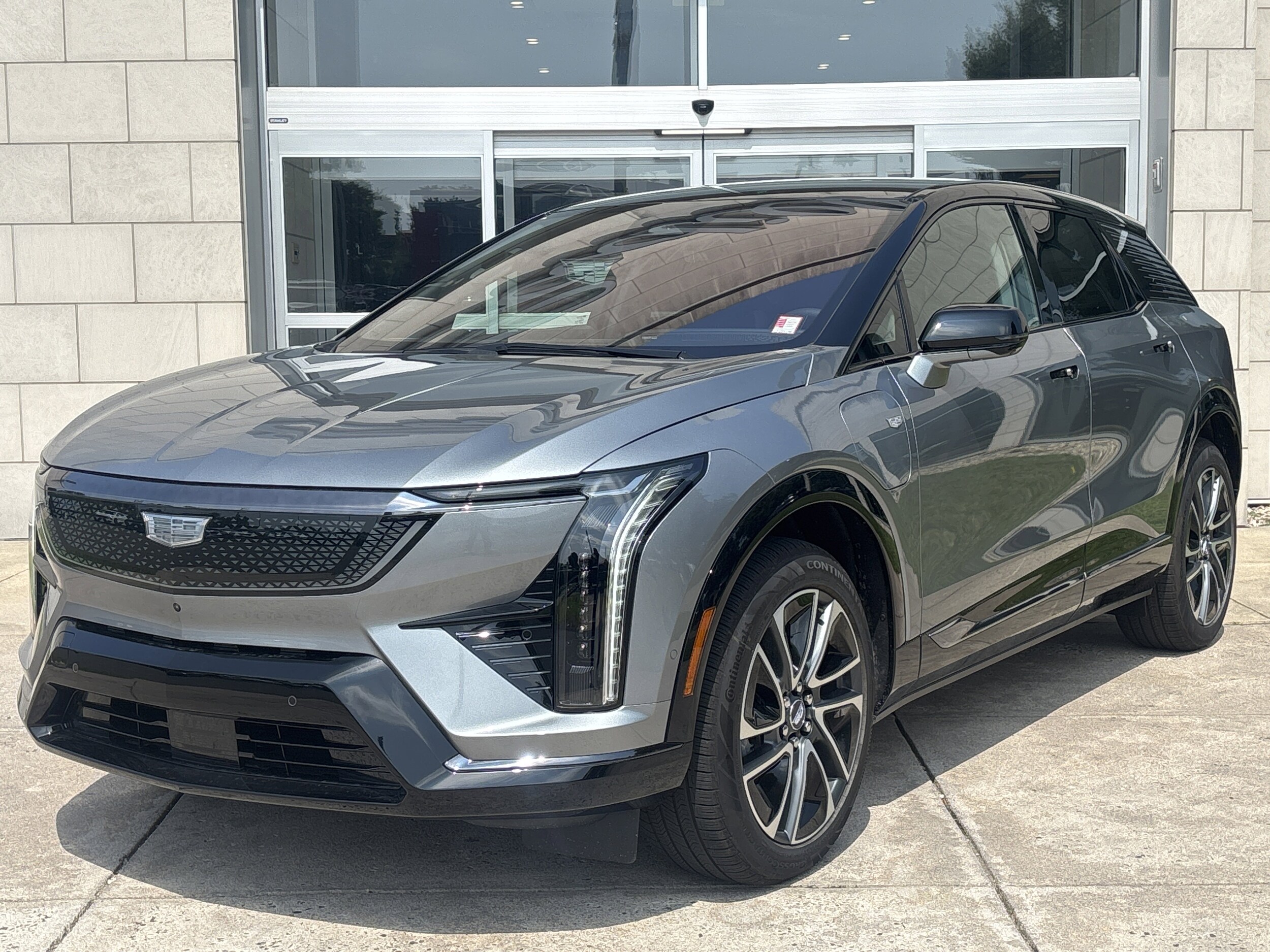 2025 Cadillac OPTIQ Sport 1 - Photo 12