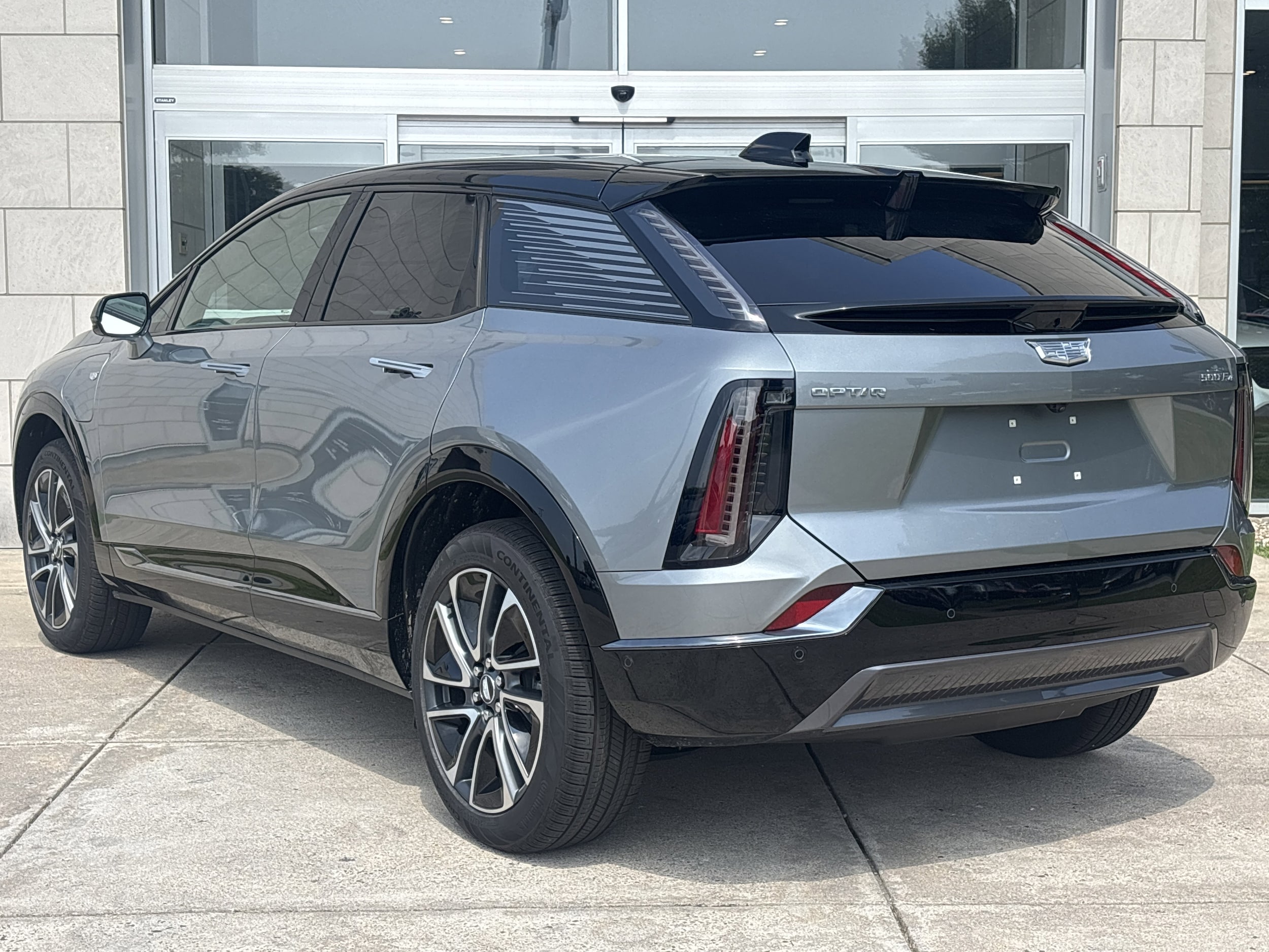 2025 Cadillac OPTIQ Sport 1 - Photo 9