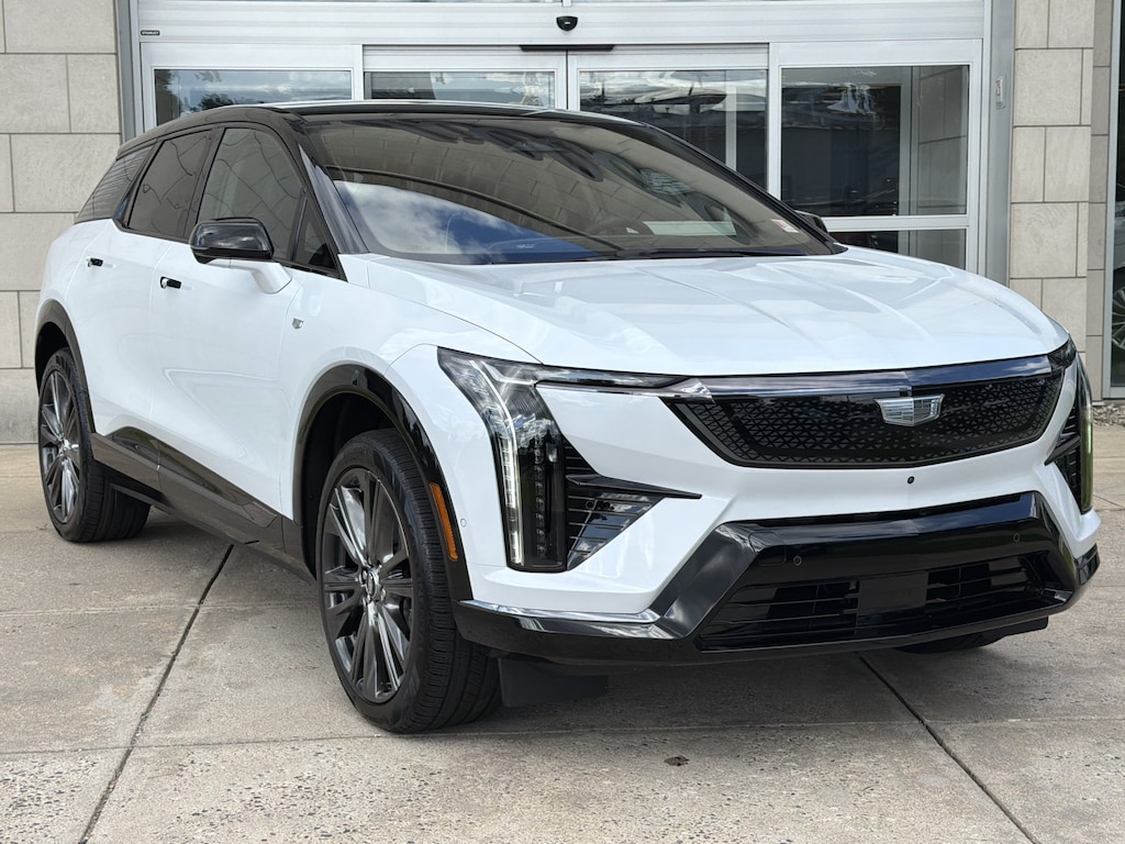 New 2027 CADILLAC OPTIQ