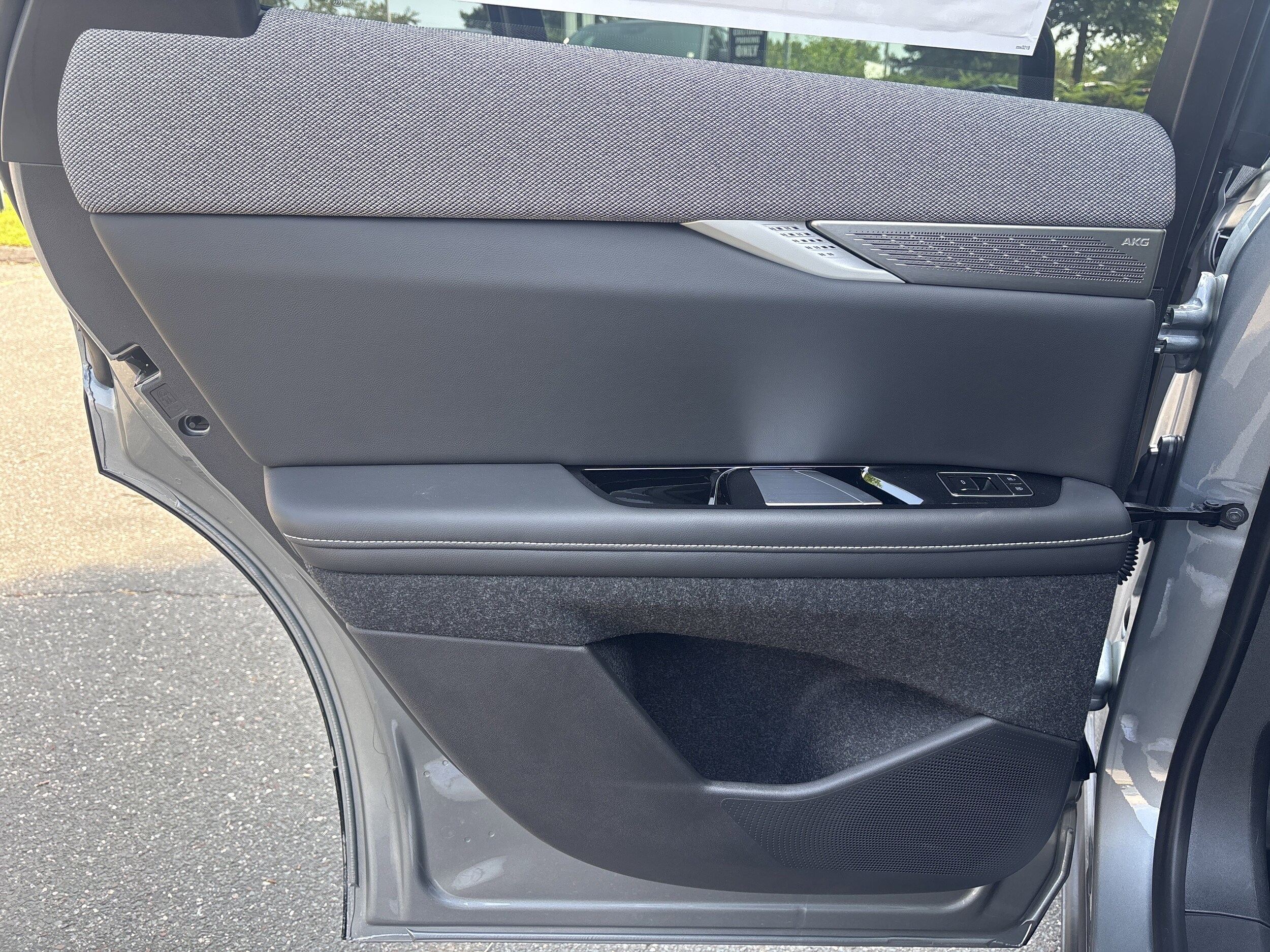 2025 Cadillac OPTIQ Sport 1 - Photo 29