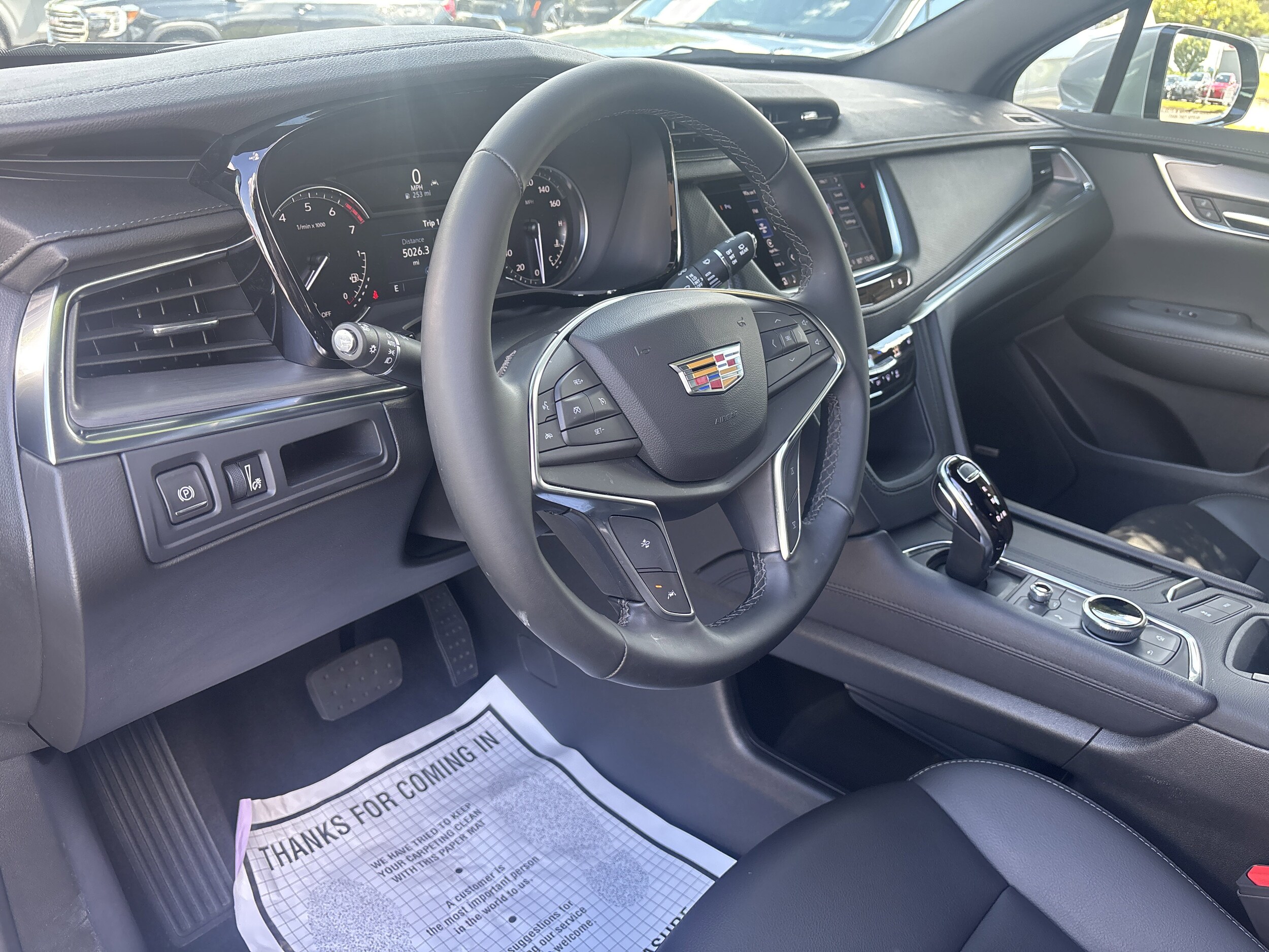 2025 Cadillac XT5 Luxury - Photo 23