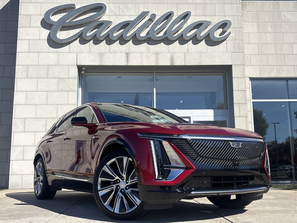 Used 2024 CADILLAC LYRIQ Luxury SUV