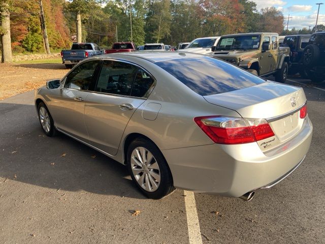 2015 Honda Accord EX-L photo 4