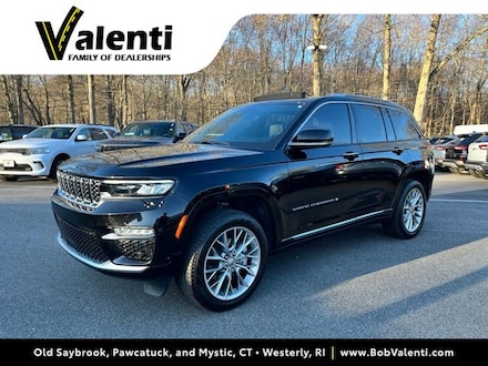 2023 Jeep Grand Cherokee Summit SUV