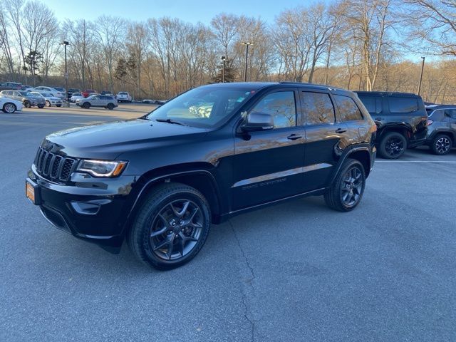 2021 Jeep Grand Cherokee Limited photo 2