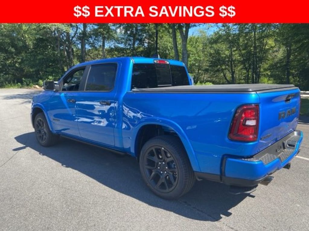 New 2026 Ram 1500 Laramie Crew Cab 4x4 5'7" Pickup