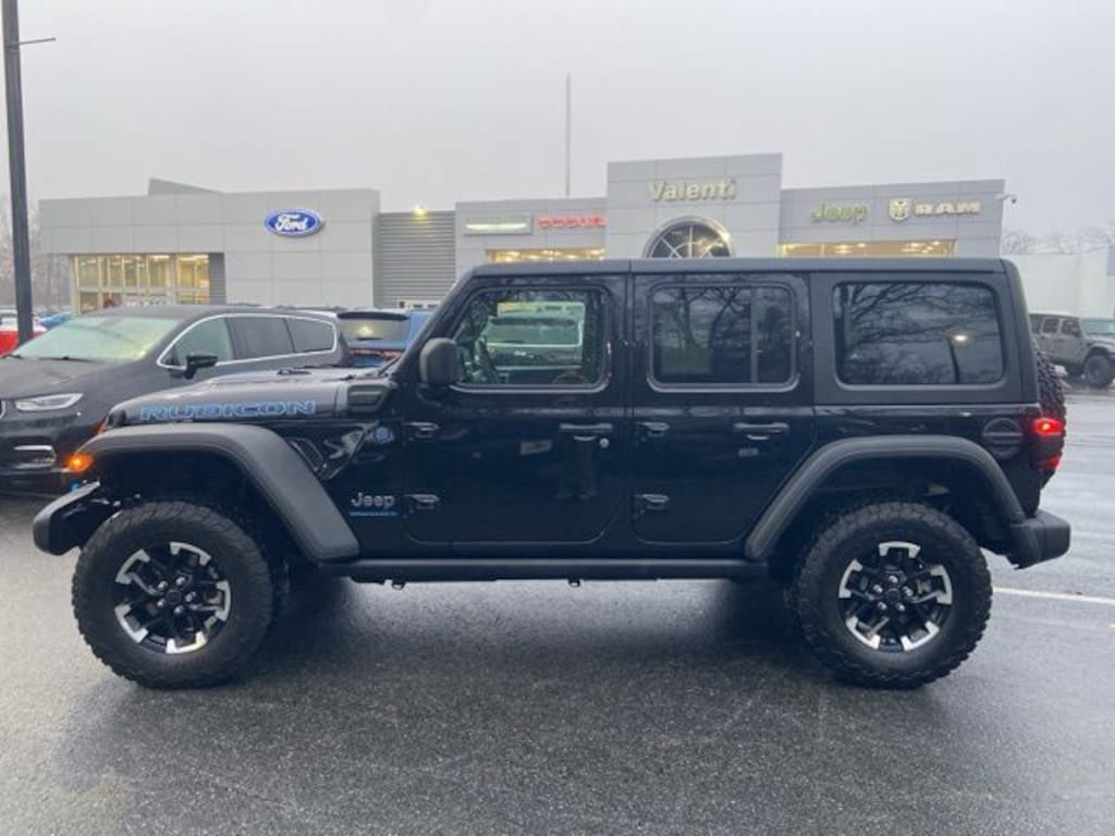 Used 2024 Jeep Wrangler 4xe Rubicon SUV