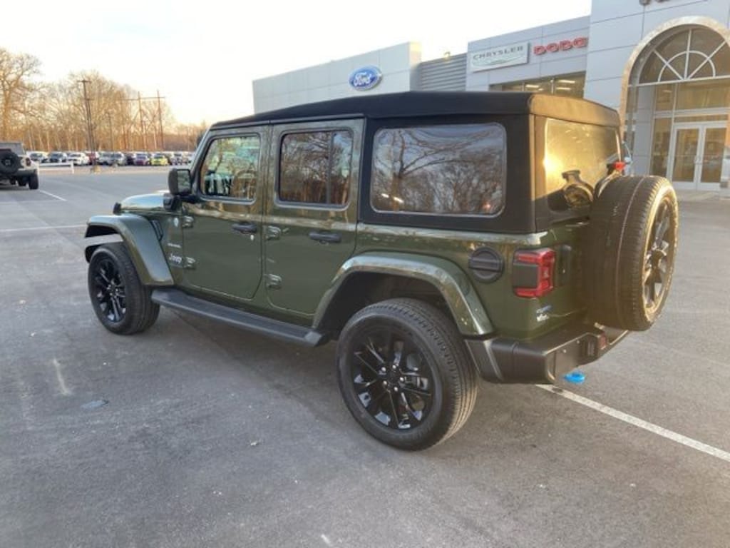 Used 2023 Jeep Wrangler 4xe Sahara SUV