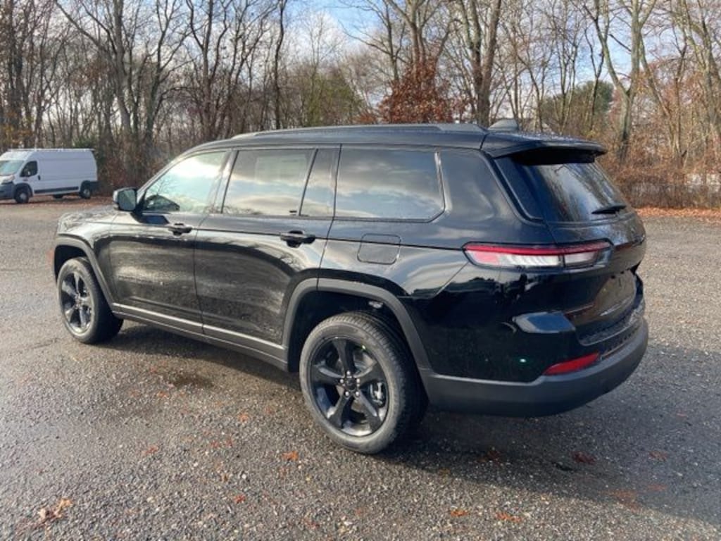 New 2025 Jeep Grand Cherokee L Limited 4x4 Sport Utility