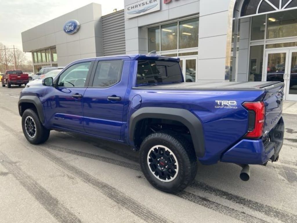 Used 2024 Toyota Tacoma Truck Double Cab
