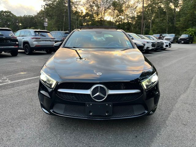 2022 Mercedes Benz A 220 4MATIC photo 3