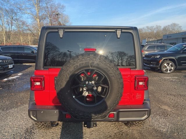 2026 Jeep Wrangler 4-Door Willys - Photo 5