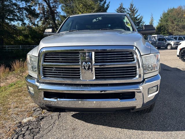 2010 Dodge Ram SLT photo 2