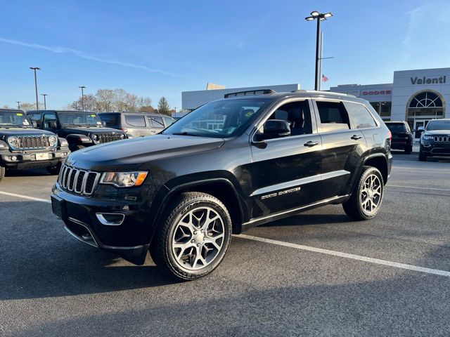 Used 2018 Jeep Grand Cherokee Limited Sterling Edition with VIN 1C4RJFBGXJC284920 for sale in Mystic, CT