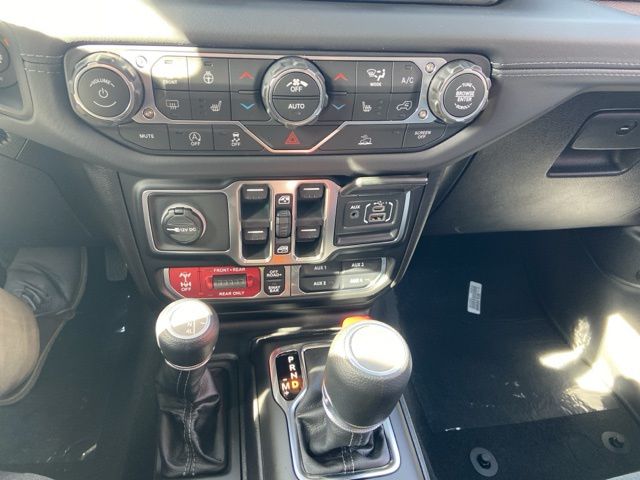 2026 Jeep Wrangler 4-Door Rubicon - Photo 21