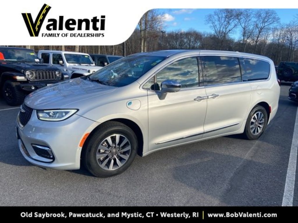 Used 2022 Chrysler Pacifica Hybrid Limited Van Passenger Van