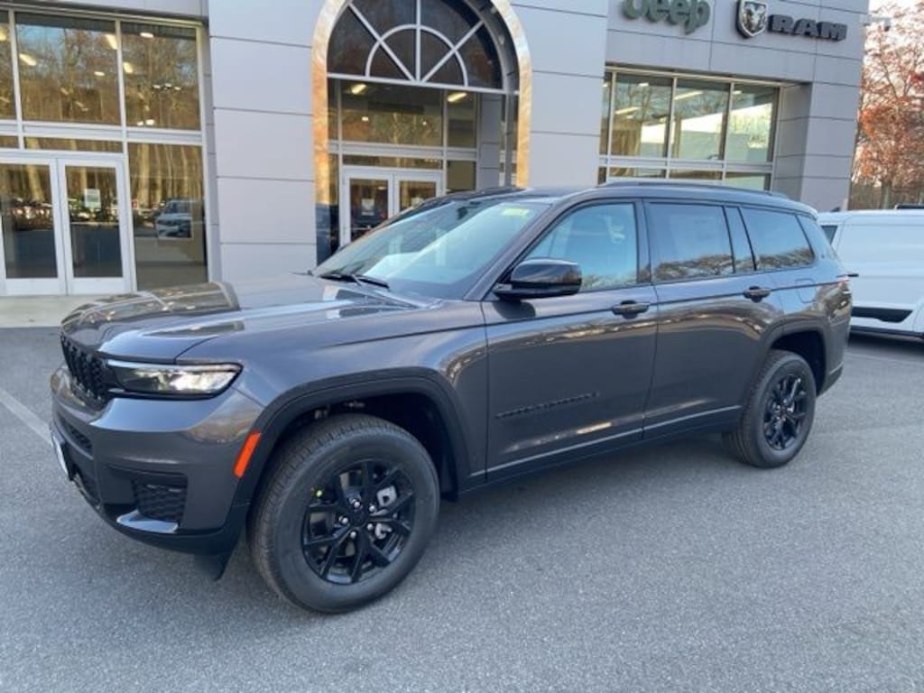 New 2025 Jeep Grand Cherokee Altitude X Sport Utility