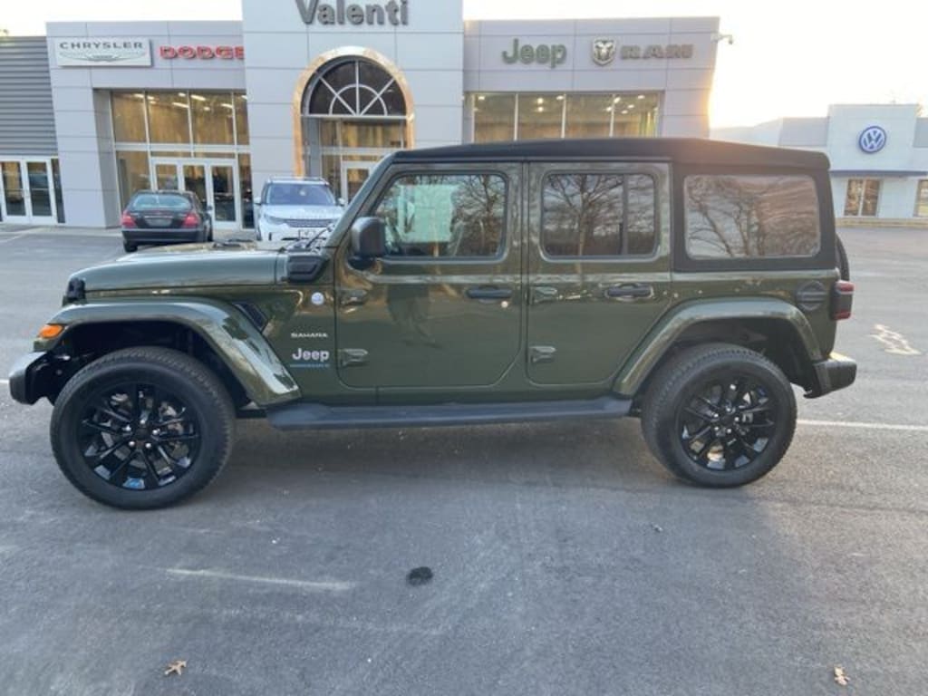 Used 2023 Jeep Wrangler 4xe Sahara SUV