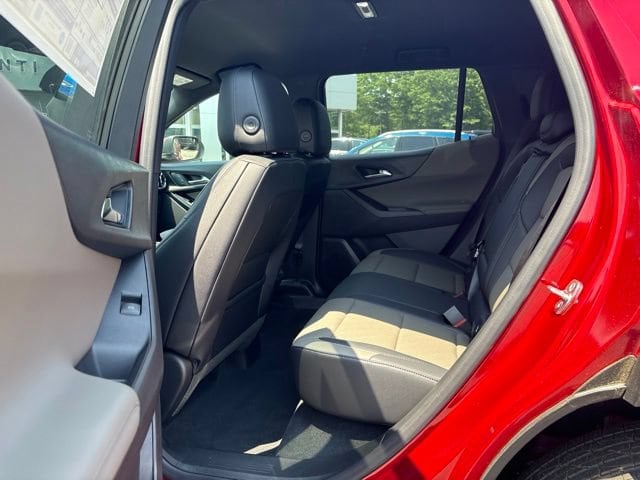2026 Chevrolet Equinox LT - Photo 12