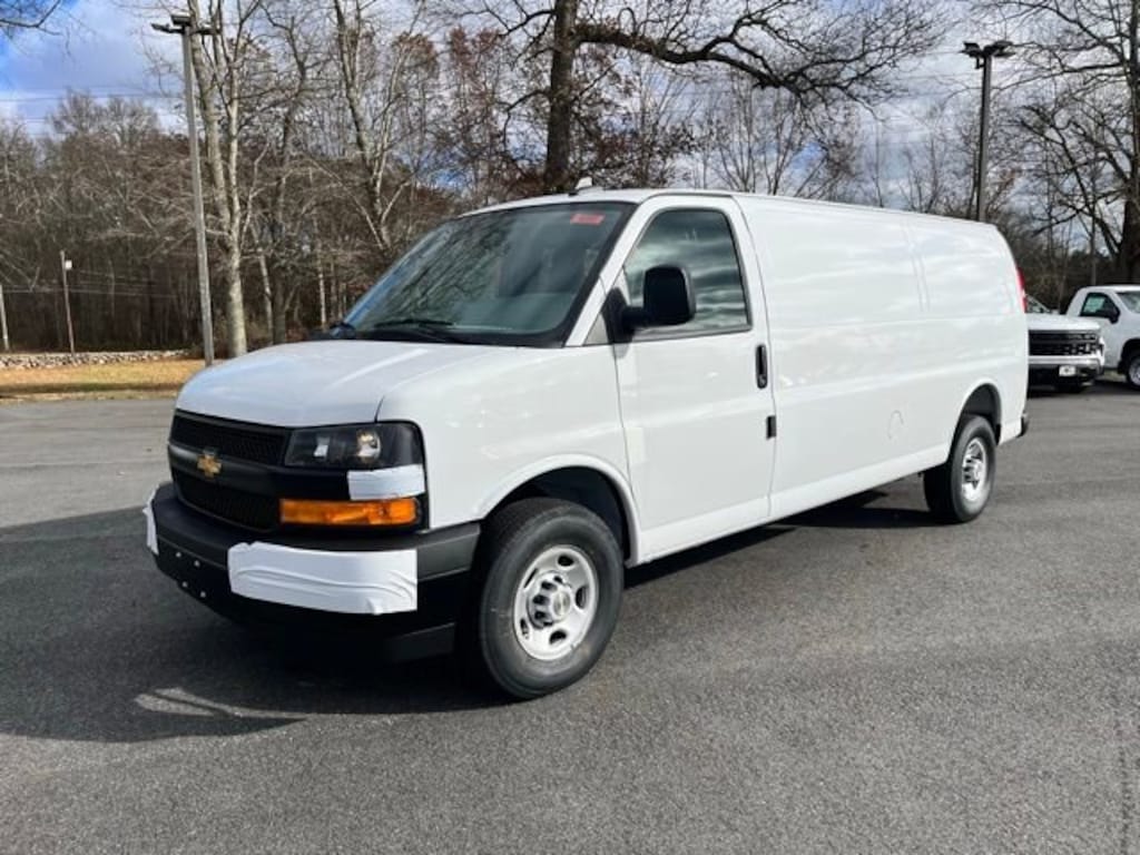 New 2025 Chevrolet Express Cargo 3500 WT Van