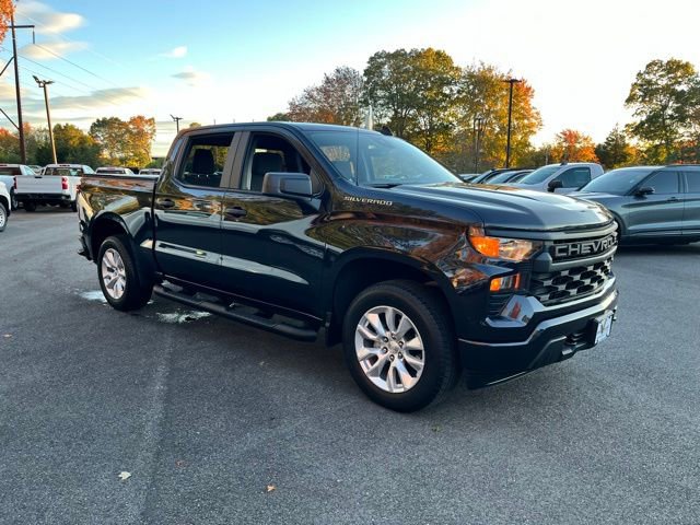 2022 Chevrolet Silverado 1500 Custom photo 4
