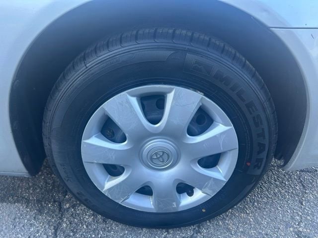 Used 2002 Toyota Camry LE with VIN 4T1BE32K92U544045 for sale in Stonington, CT