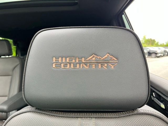 2025 Chevrolet Tahoe High Country - Photo 19