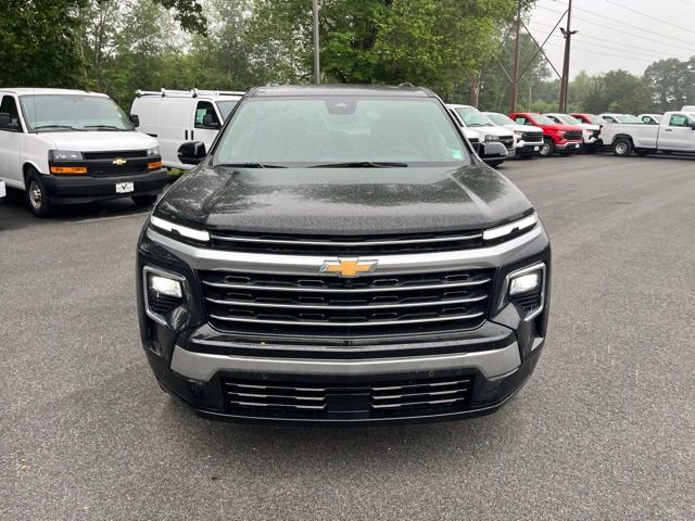 2024 Chevrolet Traverse Premier photo 3