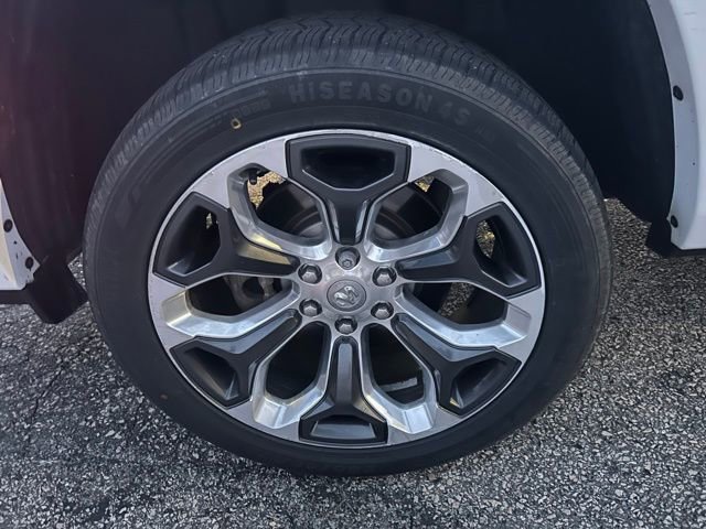 2020 Ram 1500 Limited photo 3