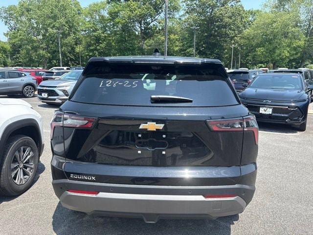 2026 Chevrolet Equinox LT - Photo 6