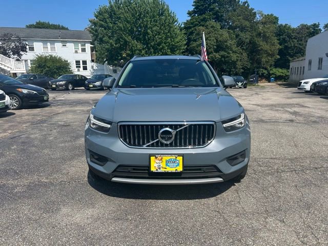 2020 Volvo XC40 Inscription photo 2