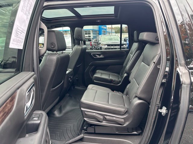 2021 Chevrolet Suburban Z71 - Photo 10