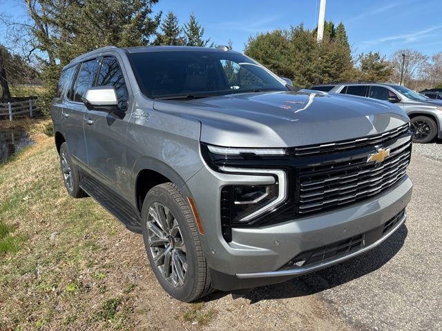 2025 Chevrolet Tahoe High Country photo 3