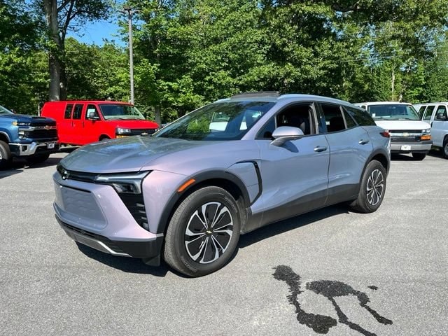 Used 2024 Chevrolet Blazer EV LT with VIN 3GNKDBRJ4RS201546 for sale in Stonington, CT